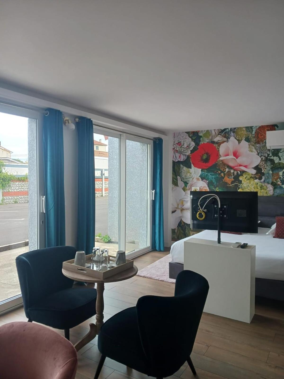 Bed and Breakfast Touraco Villars-les-Dombes Exterior foto